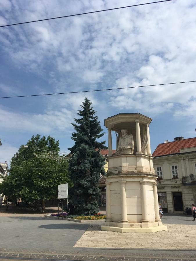 Mse Apartman Miskolc Eksteriør billede