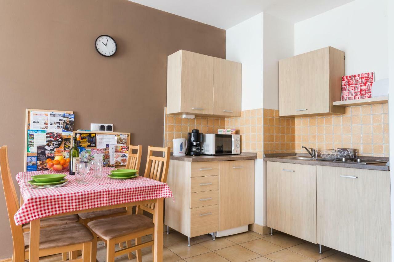 Mse Apartman Miskolc Eksteriør billede