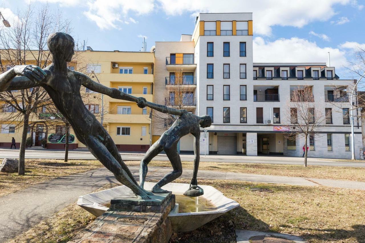 Mse Apartman Miskolc Eksteriør billede