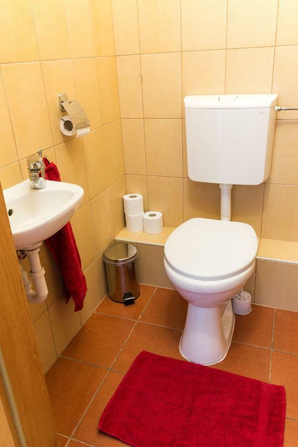 Mse Apartman Miskolc Eksteriør billede